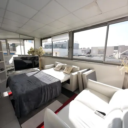 Apartamento Palais Porte De France With Air Conditionner